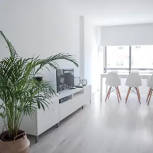 Perfect Summer Beach House Apartment